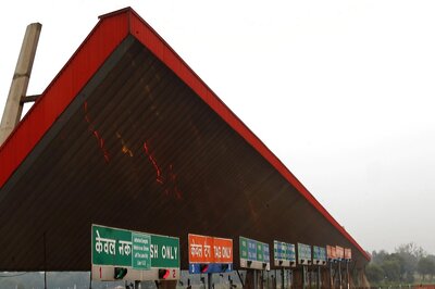 Couple Attacked by Toll Plaza Bouncers in Gurugram, Case Registered