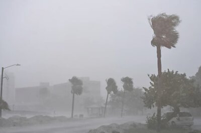 Man Known As Viral 'Lieutenant Dan' Refuses To Leave His Boat As Hurricane Milton Hits Florida
