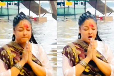 Tanushree Dutta Brutally Trolled Taking Dip in Ganga River, Actress Says 'Dubki Toh Ho Gayi Ab...'