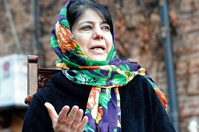 Mehbooba Lauds Modi's Call For War Against Poverty With Pakistan