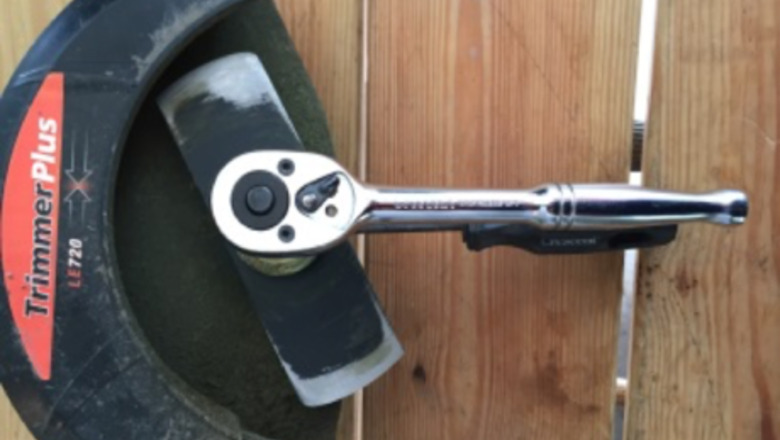 How to Change an Edger Blade