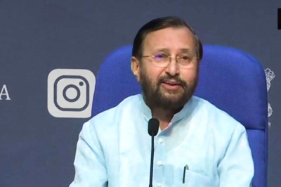 'Good Question and Good Answer': Javadekar Refuses to Endorse Palaniswami as NDA's CM Pick for TN 2021 Polls