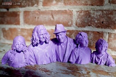 Desire a little action figure of yourself? Get a 3D-printed statue selfie