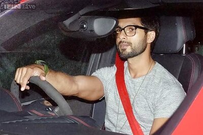 Did Shahid Kapoor and Jacqueline Fernandez meet up for a dinner date?