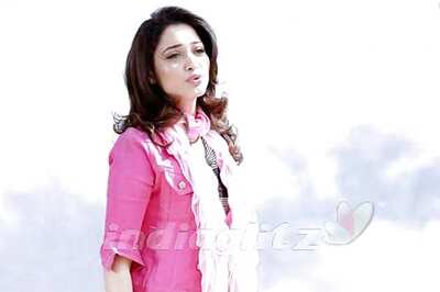 Tamannah denies to get paid at Cherry's marriage