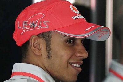Hamilton aims for Chinese GP hat-trick