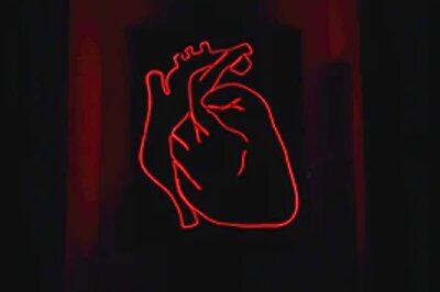 Soon a Selfie May Be Able to Tell If You Have Heart Disease; For Now Look For These 5 Early Symptoms