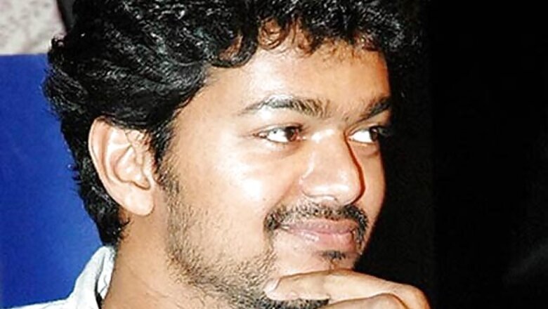 Vijay joins photoshoot of 'Jilla'
