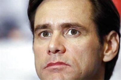 Jim Carrey receives honorary degree from Iowa's Maharishi University of Management, gives an emotional commencement speech