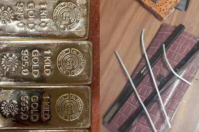 Customs Officials Seize Gold Worth Rs 4.86 Crore from Passengers at Hyderabad Airport