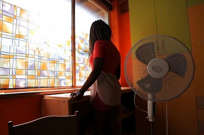 Coronavirus Has Killed Thailand's Party Scene, Forced Desperate Sex Workers to the Street