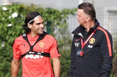 Louis van Gaal happy to swap Danny Welbeck for Radamel Falcao at Manchester United