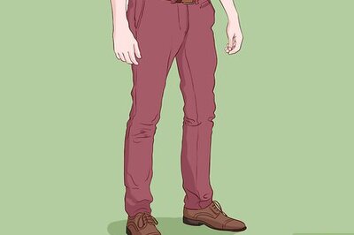 How to Wear Burgundy Pants