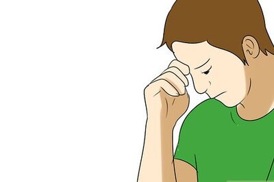 How to Be a Good Girlfriend in High School