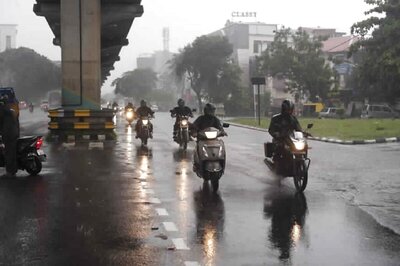 Cloud Cover, Patchy Rains to Keep Mercury in Check in Delhi: Met Dept