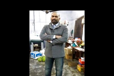 RJD Leader Shahabuddin's 'Selfie' Inside Siwan Jail Triggers Controversy