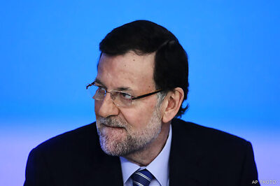 Spain: Clashes erupt after PM Rajoy denies corruption