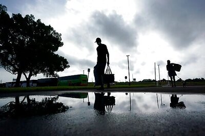 Oil Industry Shuts Platforms, Rigs, Refineries Before Storm