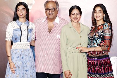 My Heart Will Always Be Heavy: Janhvi Kapoor Remembers Mom Sridevi on First Death Anniversary