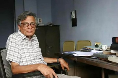 'RSS Appropriates Icons as They Don't Have Their Own': Historian Irfan Habib