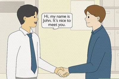 How to Start a Conversation When You Have Nothing to Talk About