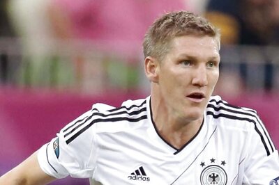 Schweinsteiger doubtful for Euro semi-final