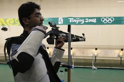 CWG: Bindra, Narang win India's first gold