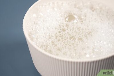 How to Clean White Vans Shoes