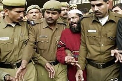 Sena, VHP press for Afzal's hanging