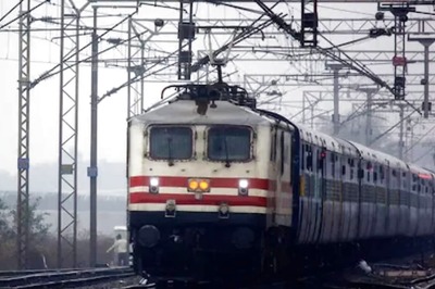 Cable Cut Hits Western Railway's Mumbai Suburban Services; Issue Resolved After 11 Hours