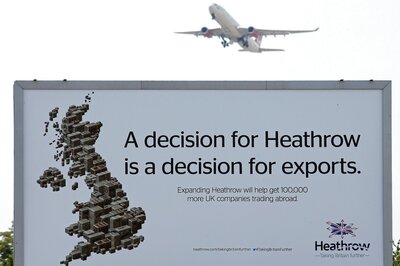 UK Lawmakers Approve Expanding London's Heathrow Airport