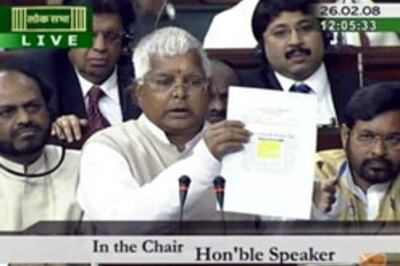 BJP slams Lalu, says Rail Budget discriminatory