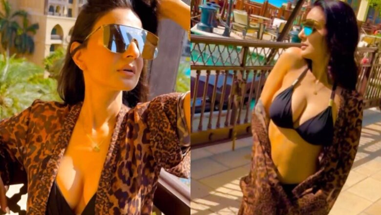 HOT! Ameesha Patel Raises The Heat In Sizzling Backless Bikini, Sexy Video Goes Viral; Watch