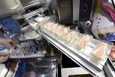 Japanese Promise to Turn You Into a Sushi Chef in One day