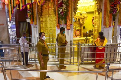 Mumbai's Siddhivinayak Temple to Shut Offline Entry on Angaraki Chaturthi as Covid-19 Cases Surge
