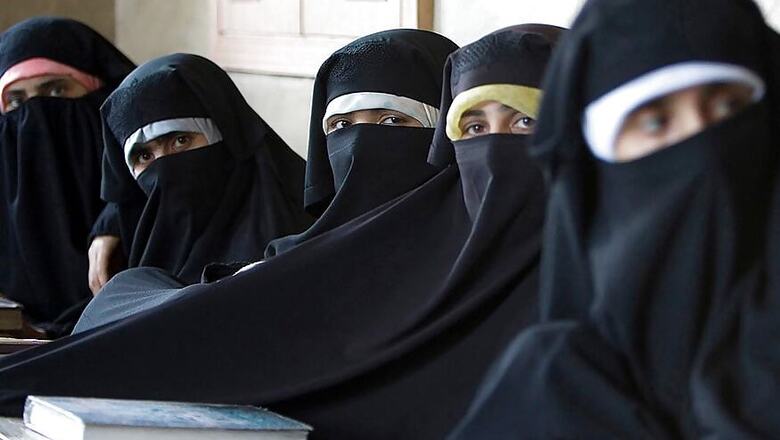 Union Cabinet Clears Bill That Criminalises Instant Triple Talaq