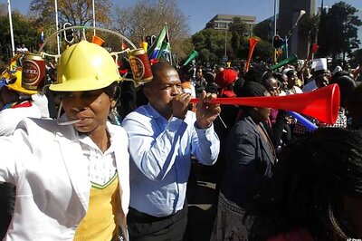 Tottenham ban vuvuzelas from White Hart Lane