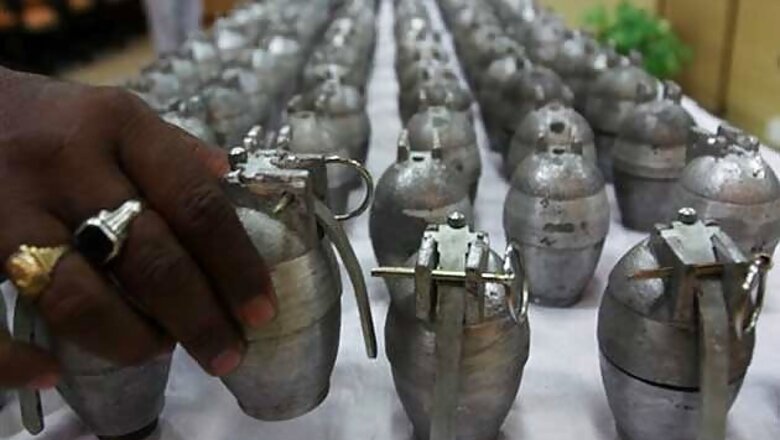 Mexico: Schoolgirl brings hand grenade to class