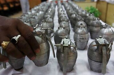 Mexico: Schoolgirl brings hand grenade to class