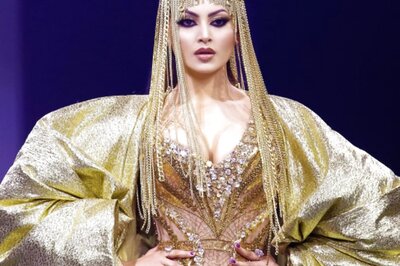 Showstopper Urvashi Rautela Wears Rs 40 Crore Gold Gown at Arab Fashion Week