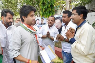 Madhya Pradesh Bypolls: Yashodhara Raje, Nephew Jyotiraditya Hit Hustings