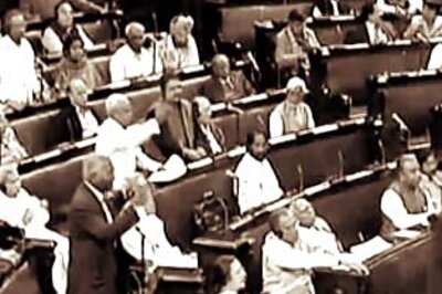 Burning issues in Parliament: fuel price, inflation