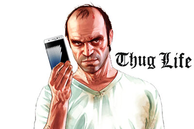 This Samsung Galaxy Note 7 Halloween Costume is 'Smoking Hot' Creative