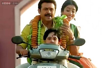 'Gopala Gopala' trailer: Venkatesh does not believe in God, and Pawan Kalyan is determined to prove him wrong