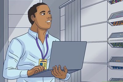 Is Technology a Good Career Path? Advantages, Disadvantages & Jobs