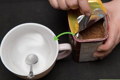 How to Make Peppermint Hot Chocolate