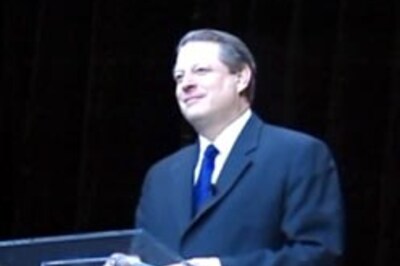 Al Gore, Pachauri's IPCC share peace Nobel
