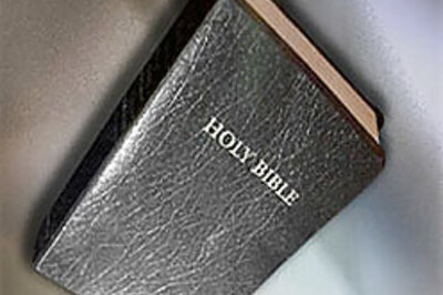 Malaysian officials slammed for confiscating Bibles