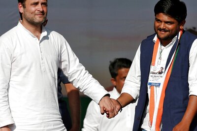End of Road for Hardik Patel's Cong Stint? Gujarat Abuzz as Patidar Leader Removes Party Name from Twitter Bio