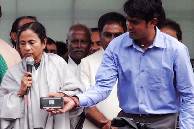 Another 'Ghar Wapsi'? TMC Turncoat Dipendu Biswas Writes to Mamata, Says Joining BJP 'Bad Decision'